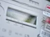Close-Up einer modernen digitalen Messeinrichtung für Strom