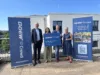 Mit Begeisterung dabei (v.l.n.r.): Carsten Hoffmann, Vorstand GGEW AG, Patricia Schlesing, Projektverantwortliche für die GGEW Crowd, Bastian Meyn, Sportvorstand des Tennisclubs Blau-Weiß Heppenheim, und Christine Klein, Bürgermeisterin der Stadt Bensheim und Aufsichtsratsvorsitzende der GGEW AG.